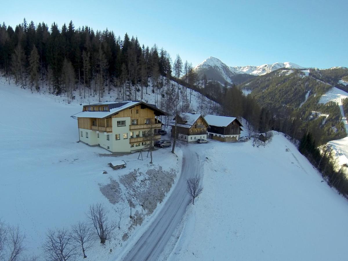 Tonnerhof Bed & Breakfast Schladming Exterior photo